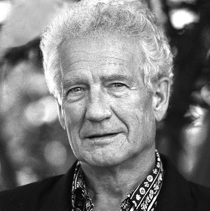 Portrait of Grant Strate