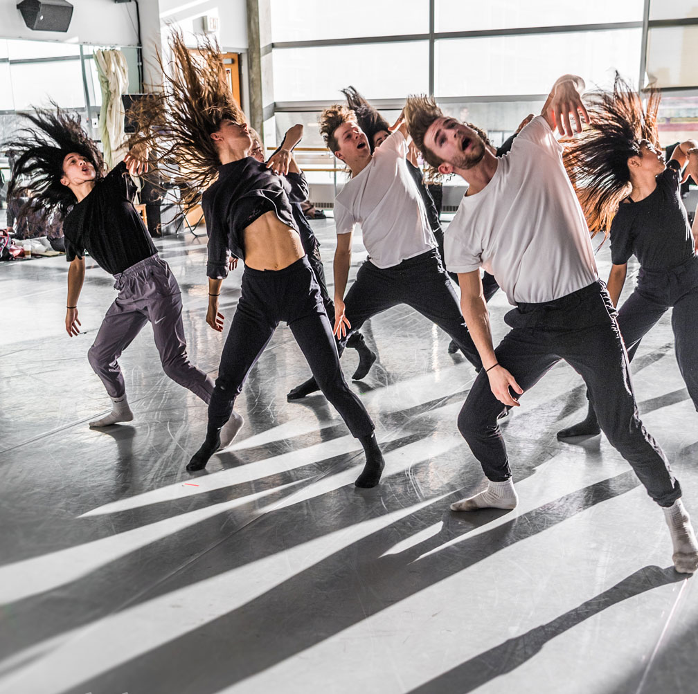 Dance artists from Vision Impure rehearse